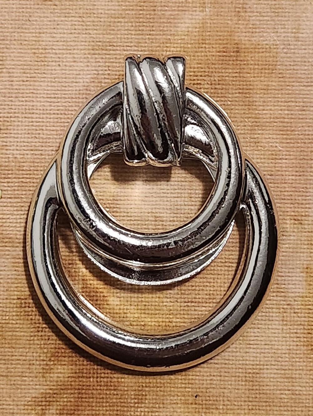 Vintage silver tone ring scarf clip